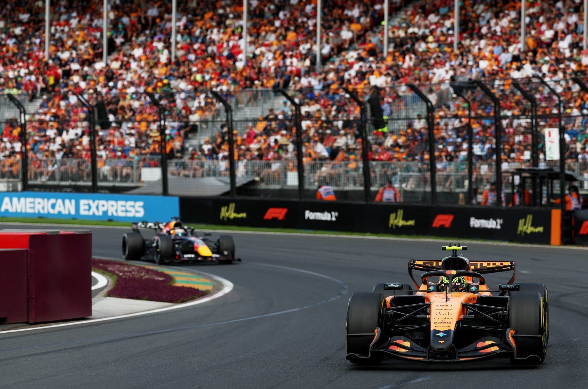 Verstappen perseguiu Norris durante boa parte da corrida