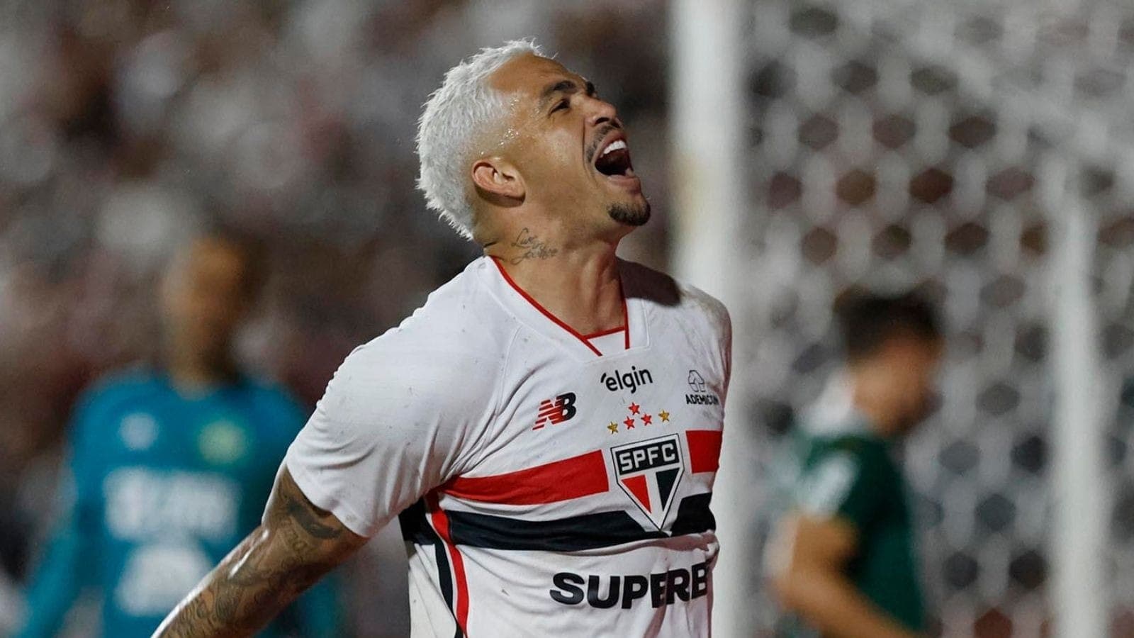 Luciano, atacante do São Paulo