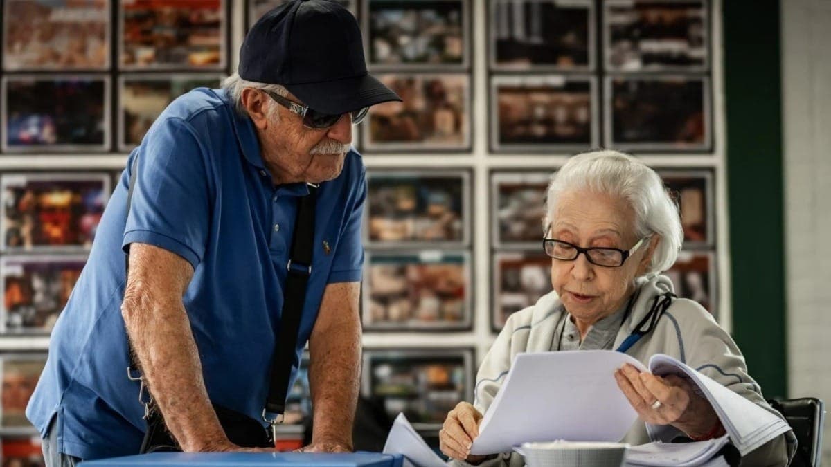 Ary Fontoura e Fernanda Montenegro estrelam filme "Velhos Bandidos"