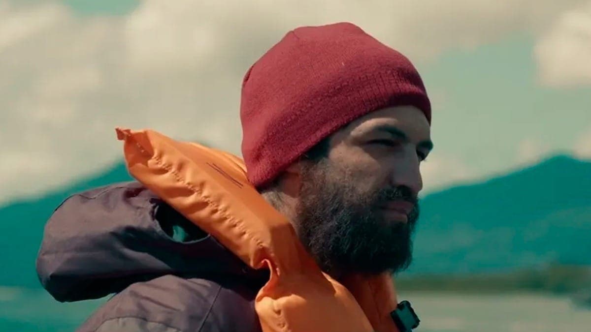 Gabriel Leone estrela a adaptação de "Barba Ensopada de Sangue"