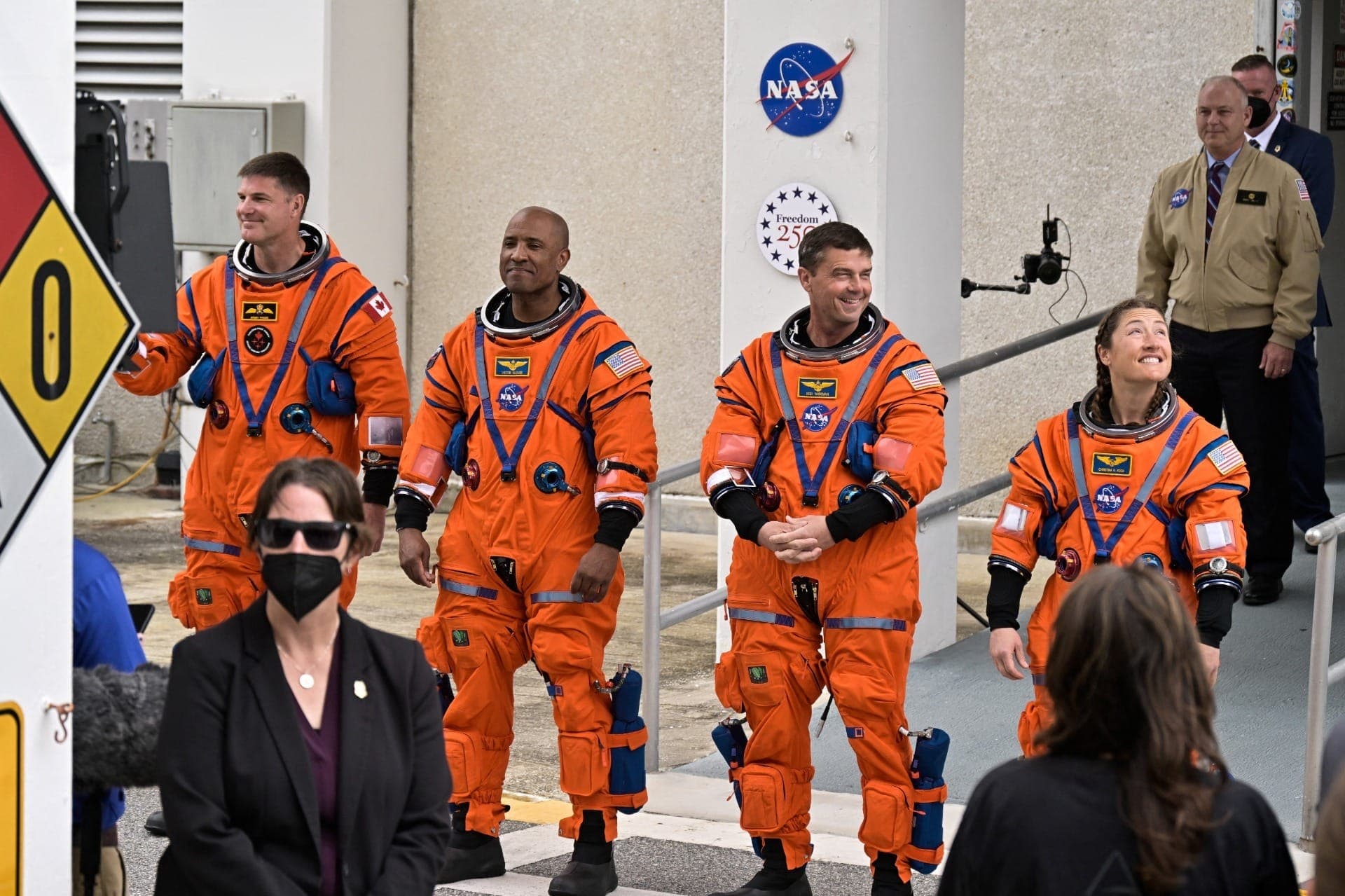 Reid Wiseman, Victor Glover, Jeremy Hansen e Christina Koch