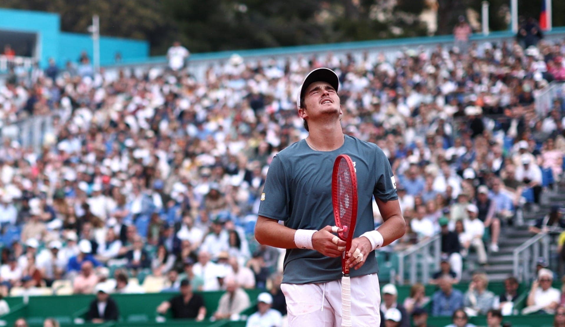 João Fonseca lamenta em ponto no Masters de Monte Carlo