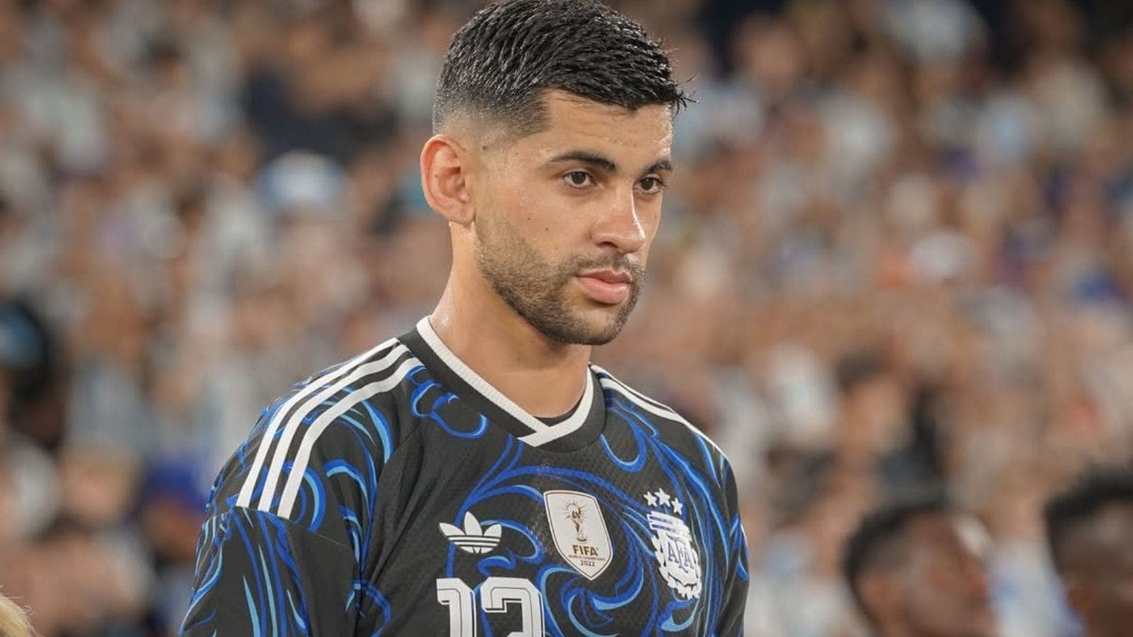 Cristian Romero (Argentina) – Lesão no ligamento cruzado do joelho direito