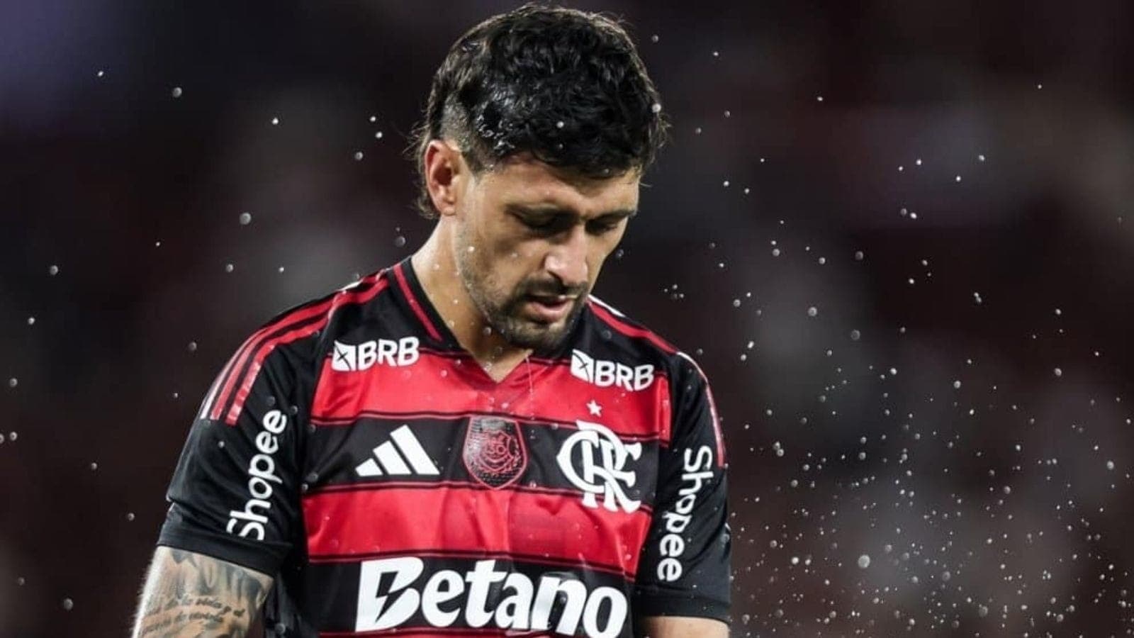 Arrascaeta, do Flamengo, pode perder a Copa