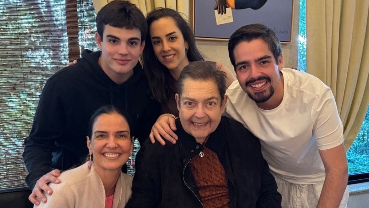 Faustão e família