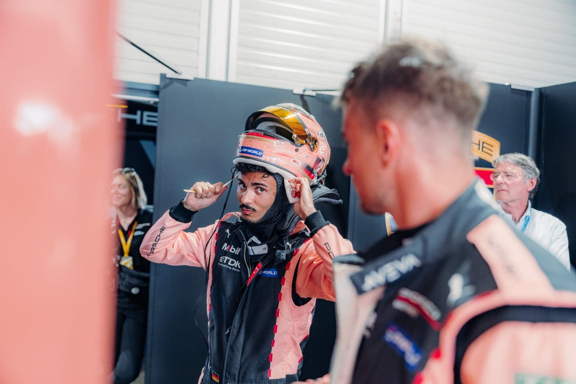 Fórmula E: Wehrlein bate Barnard e conquista a pole para o E-Prix de Berlim