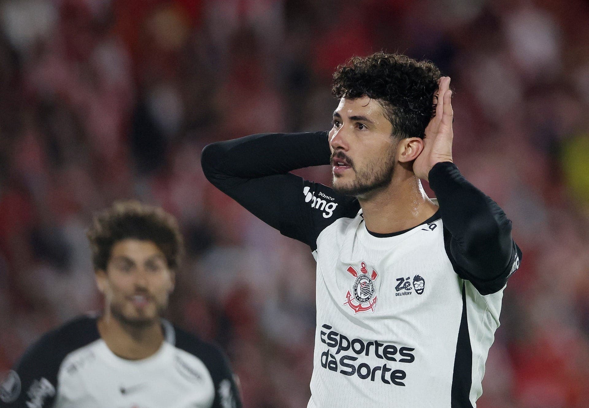 Gustavo Henrique anotou o gol do empate aos 48 minutos do 2º tempo, contra o Santa Fé