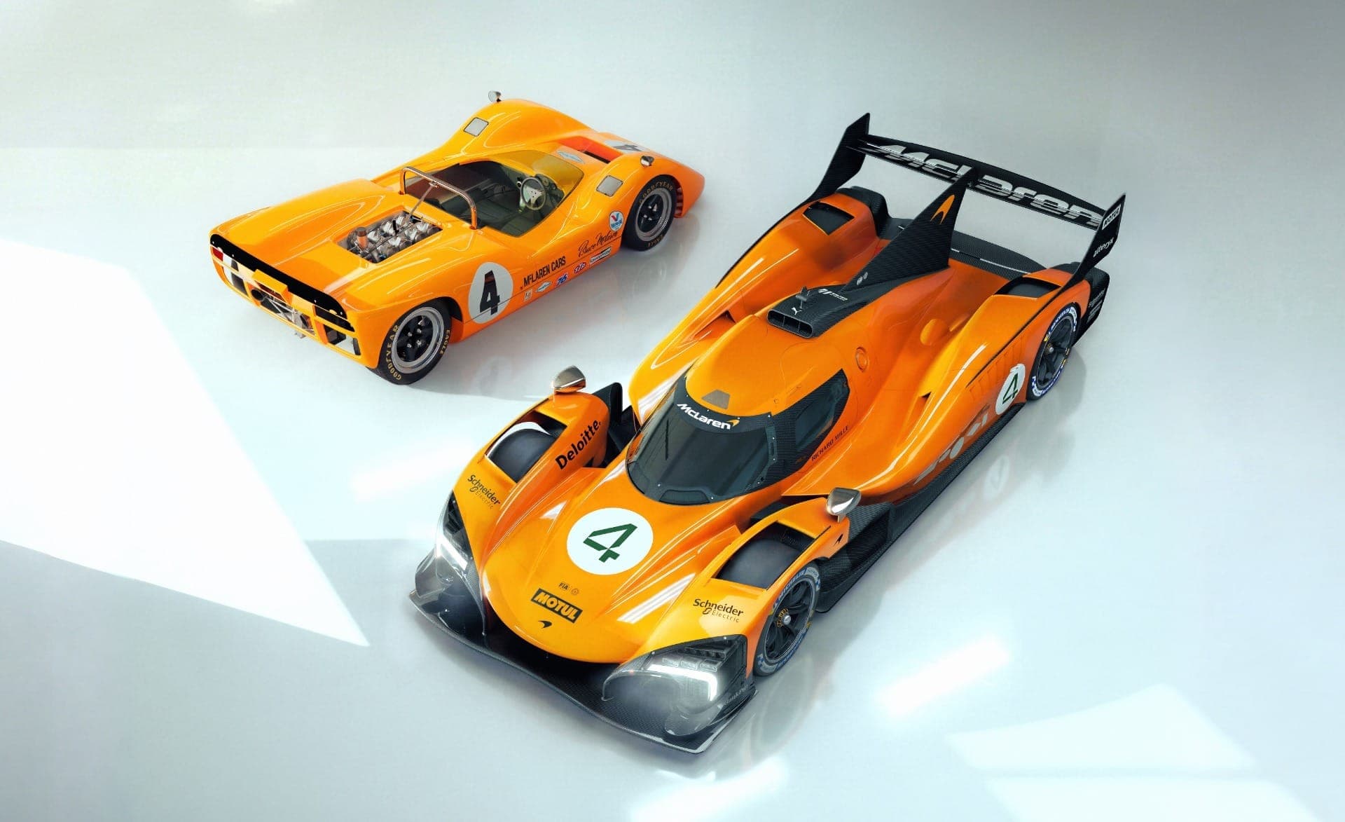 McLaren apresenta hipercarro MCL-HY