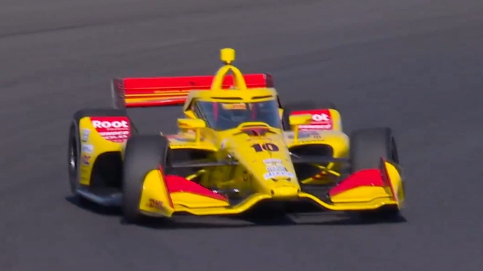 Espanhol da Chip Ganassi foi o mais rápido do Grupo 2, superando Graham Rahal no grupo e no geral