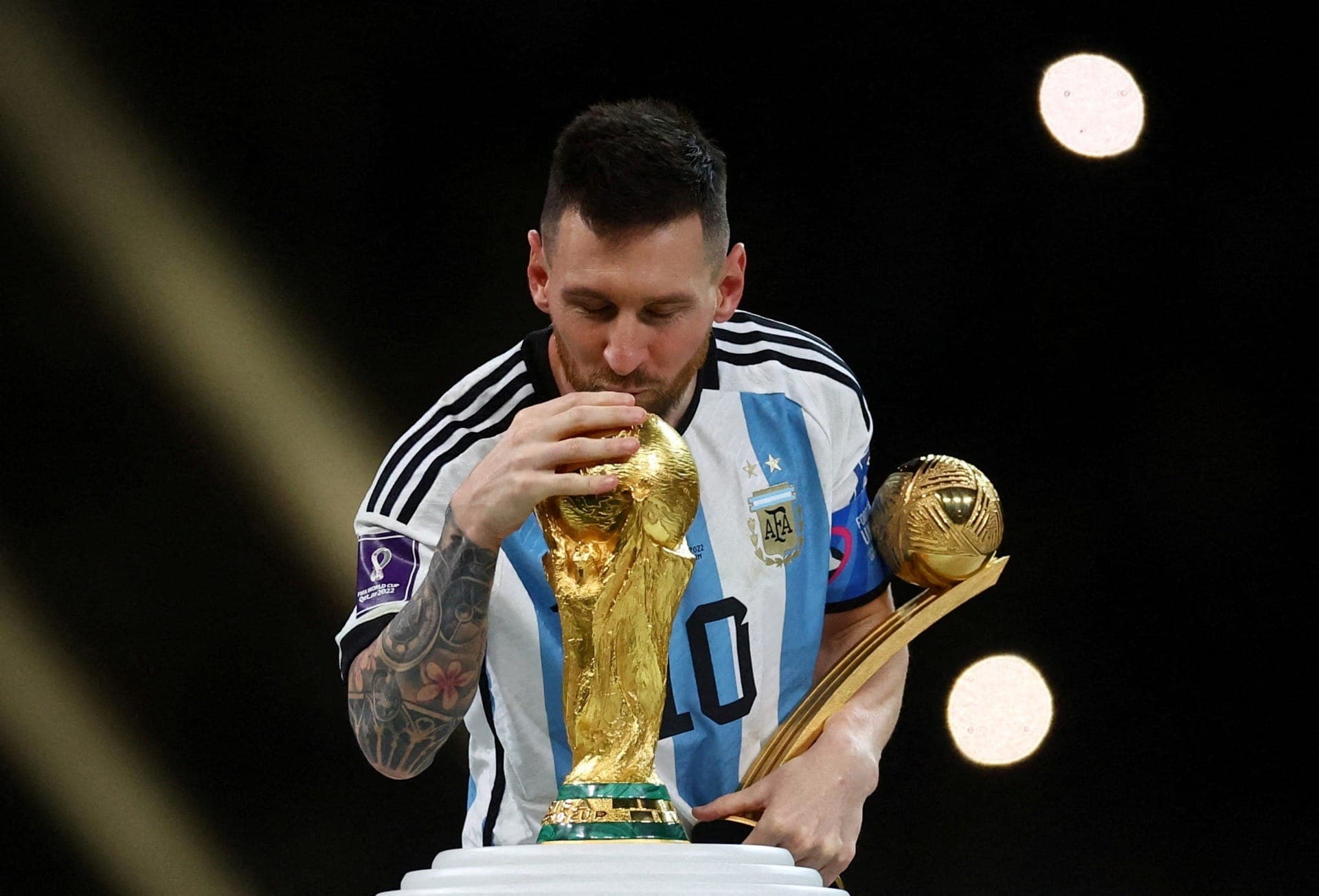 Messi comemora conquista da Copa de 2022 com a Argentina