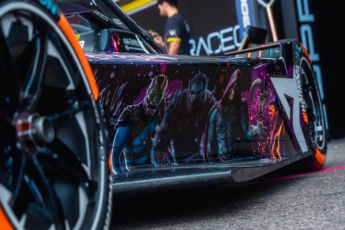 Cupra Kiro revela pintura do He-Man para o E-Prix de Mônaco