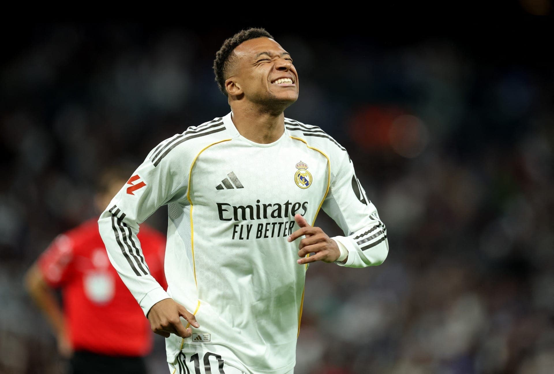 Mbappé durante jogo contra o Real Oviedo pelo Espanhol