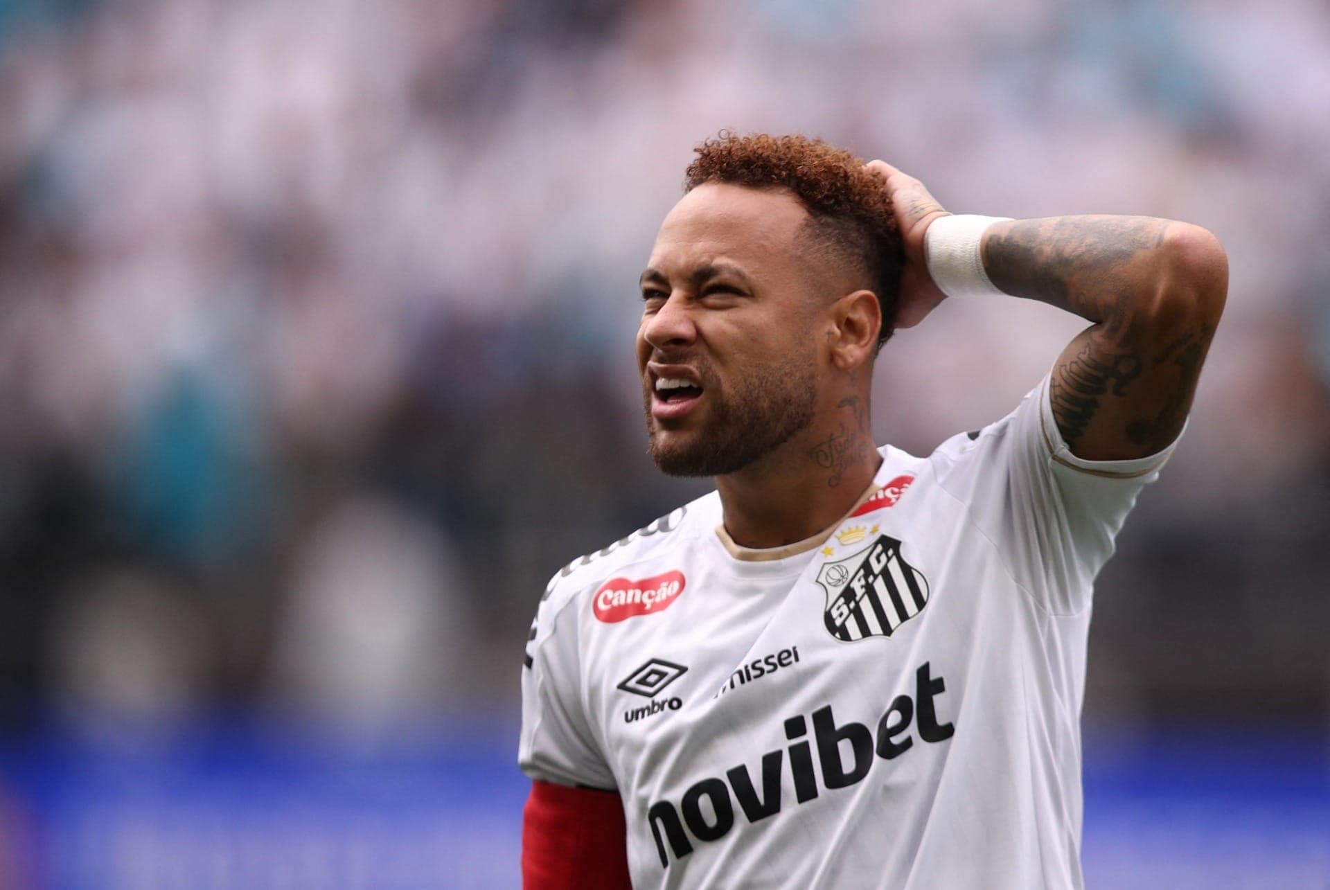 Neymar durante derrota do Santos para o Coritiba