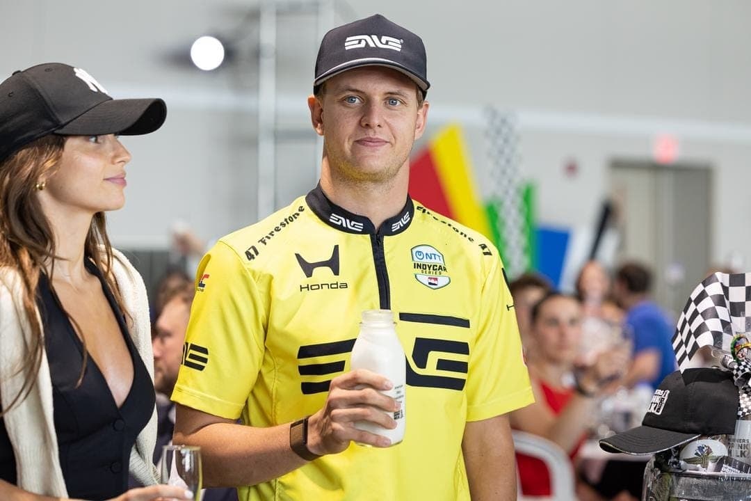 Mick Schumacher durante 54º Almoço Anual dos Novatos