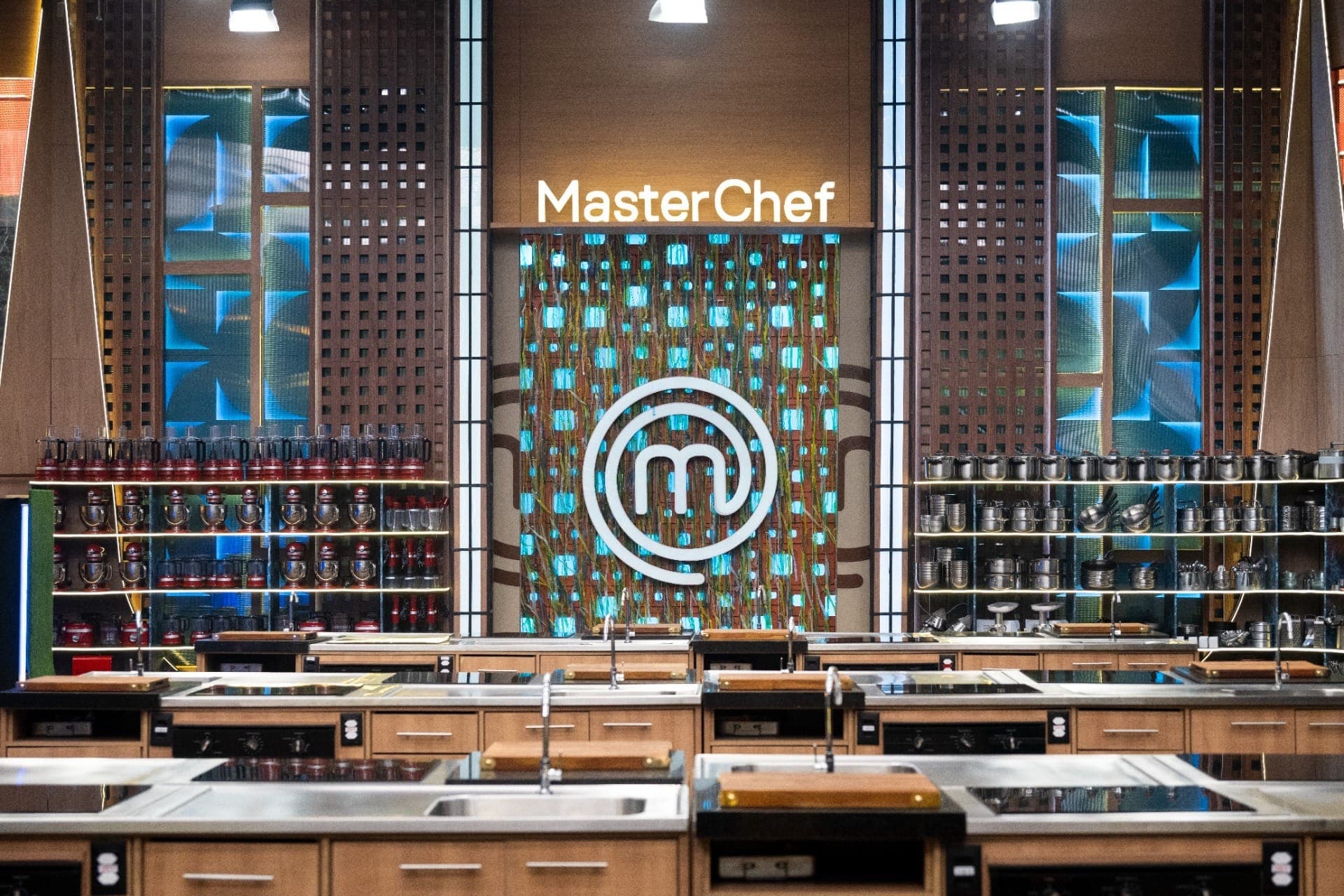 Cozinha do MasterChef ganha detalhes em verde