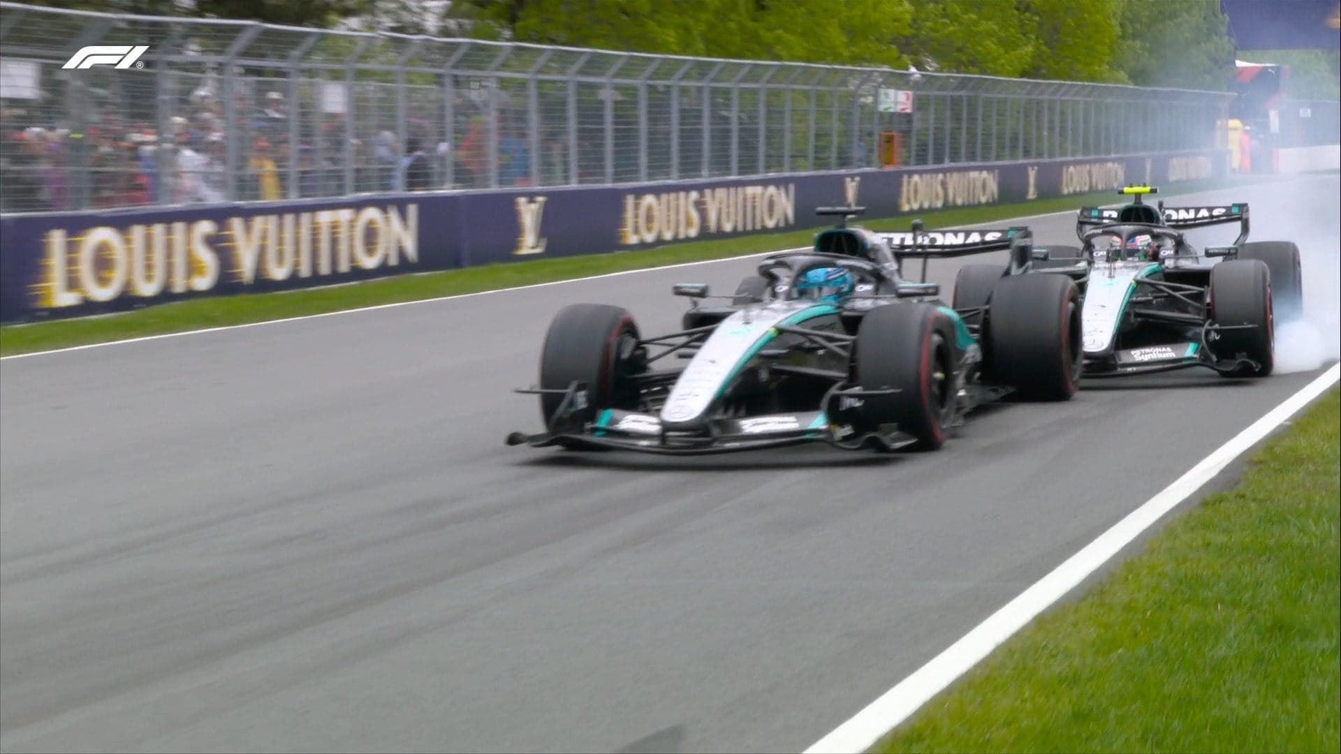 George Russell e Kimi Antonelli (Mercedes) disputam posição no GP do Canadá 2026