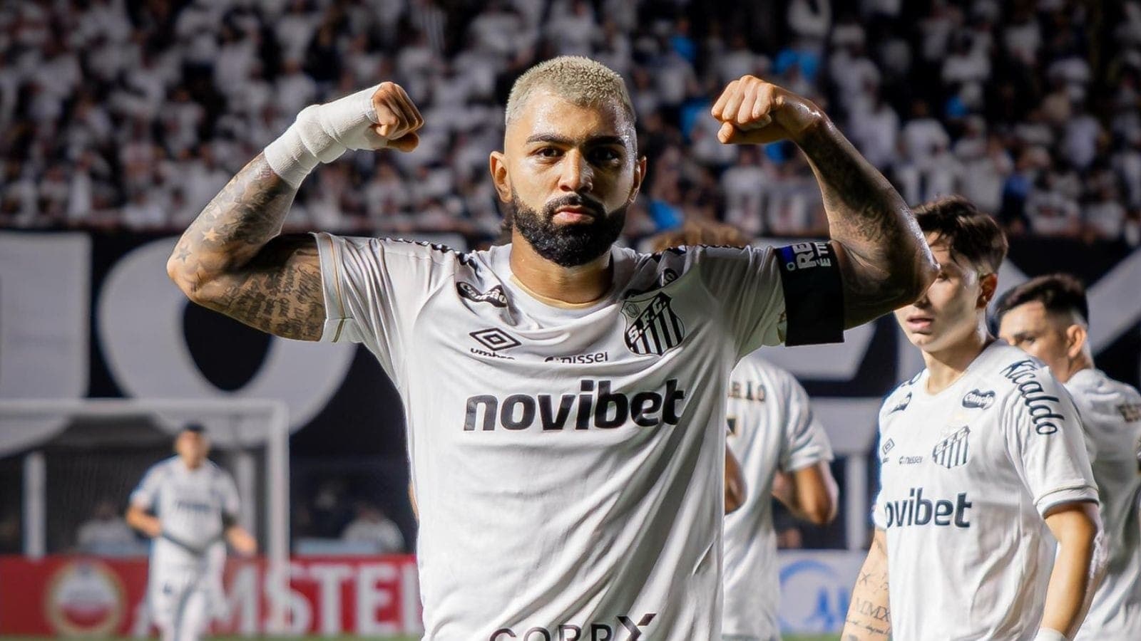 Gabigol marcou um gol e deu duas assistências na vitória do Santos