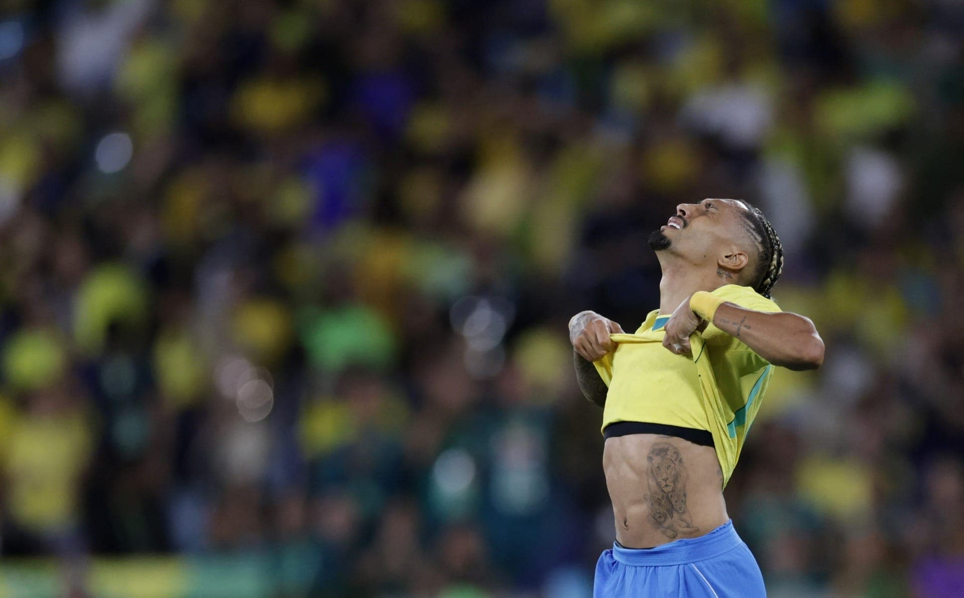 Raphinha lamenta chance perdida em amistoso da Seleção Brasileira
