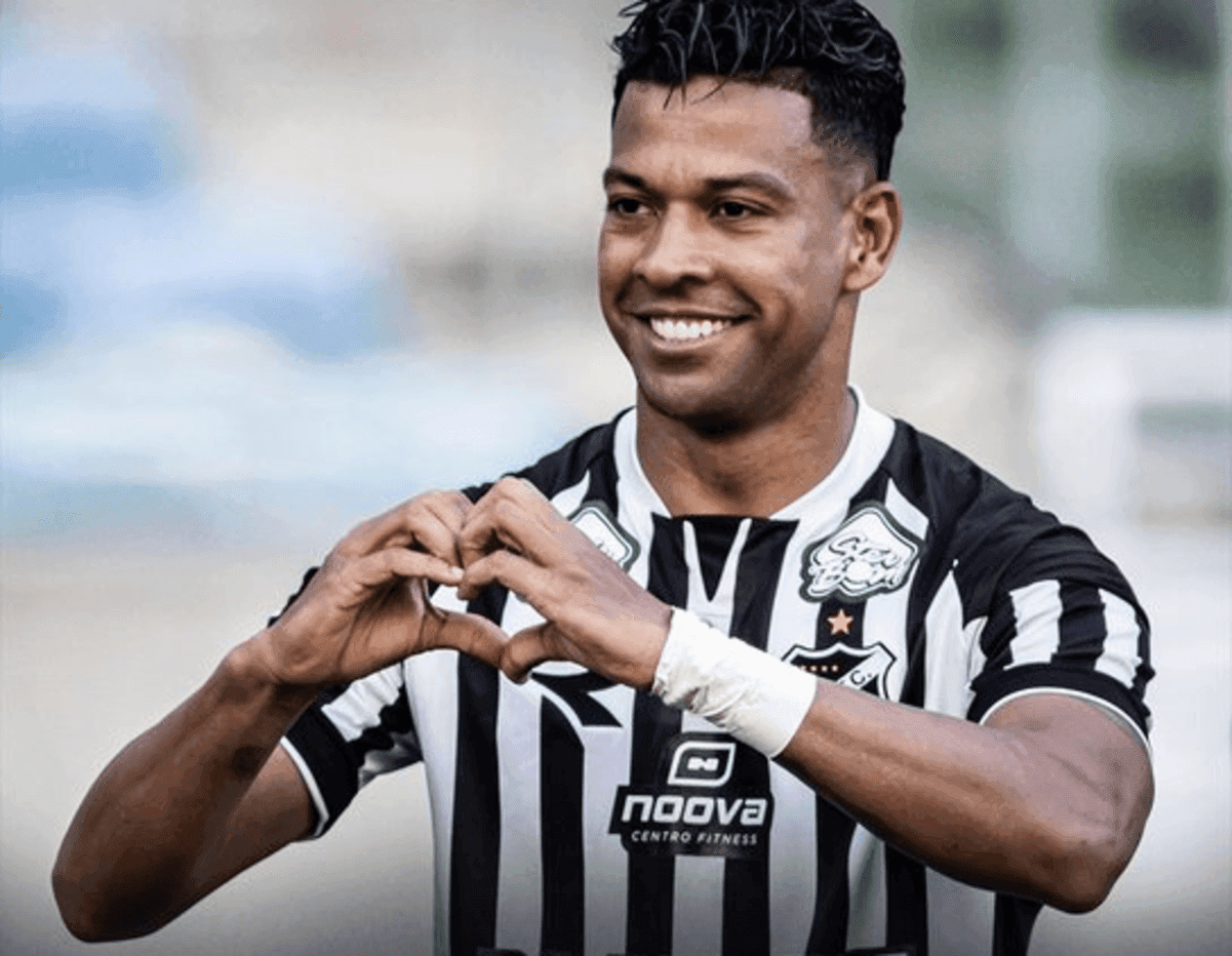 Wallyson é ídolo do ABC