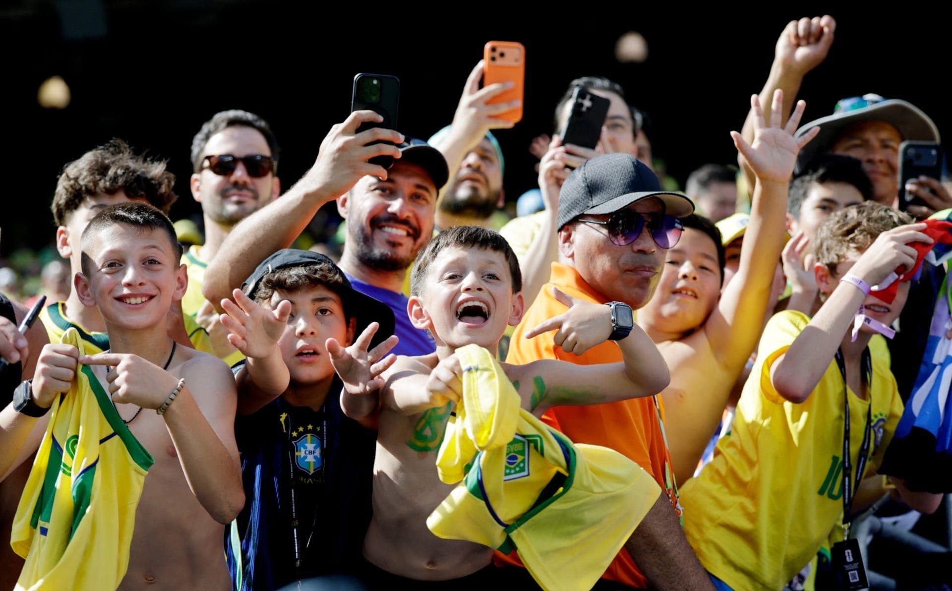 Torcida do Brasil foi maioria no Estádio de Nova Jersey