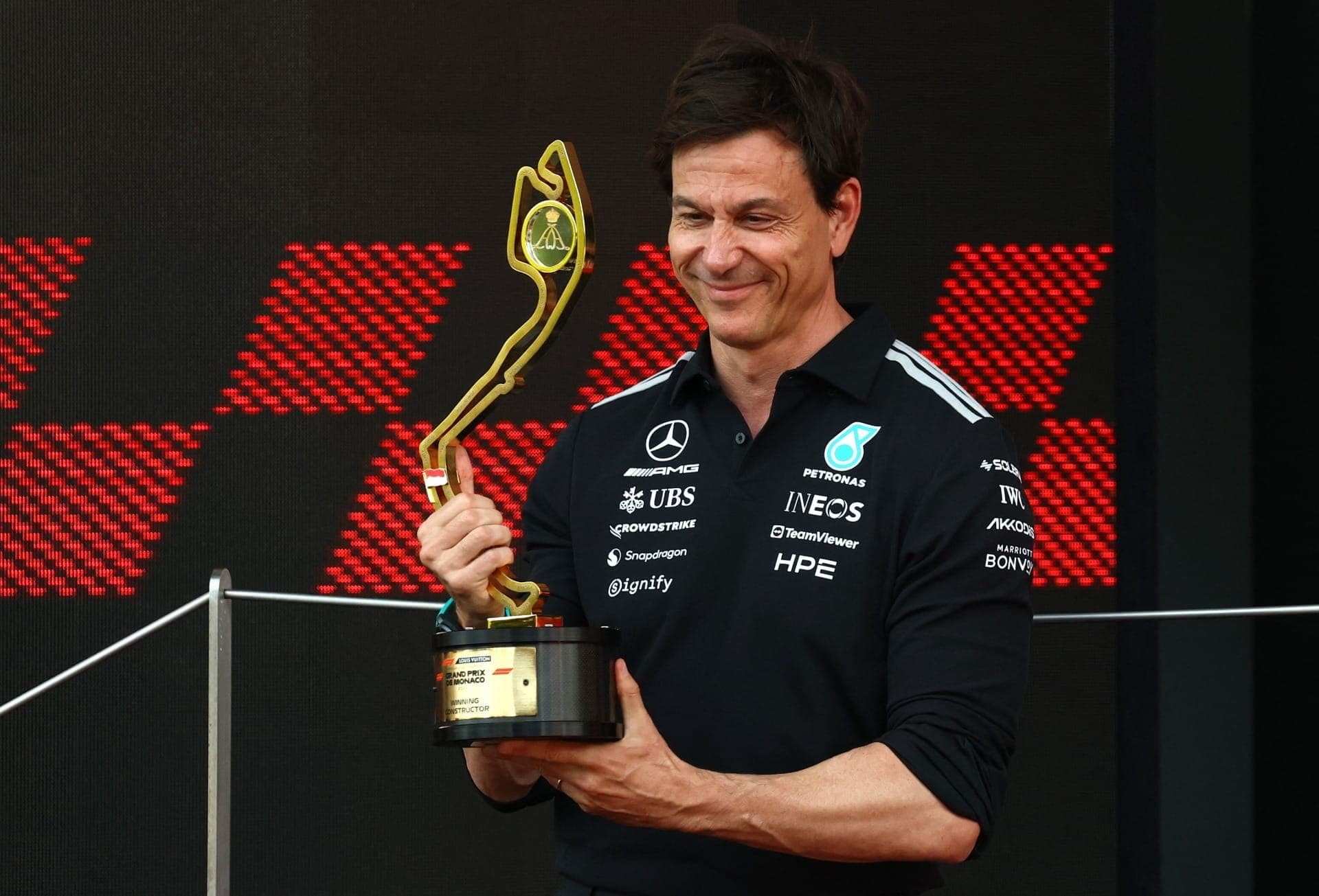 F1: Mercedes manterá Russell e Antonelli para 2027; afirma Toto Wolff
