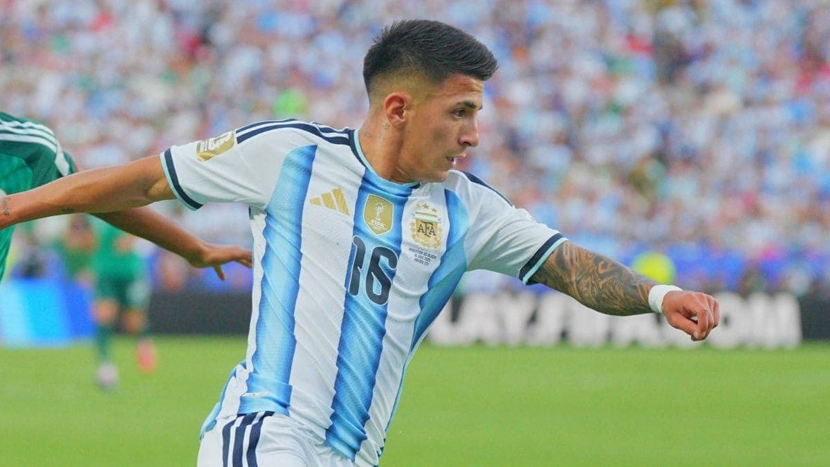 Thiago Almada pode reforçar o River Plate