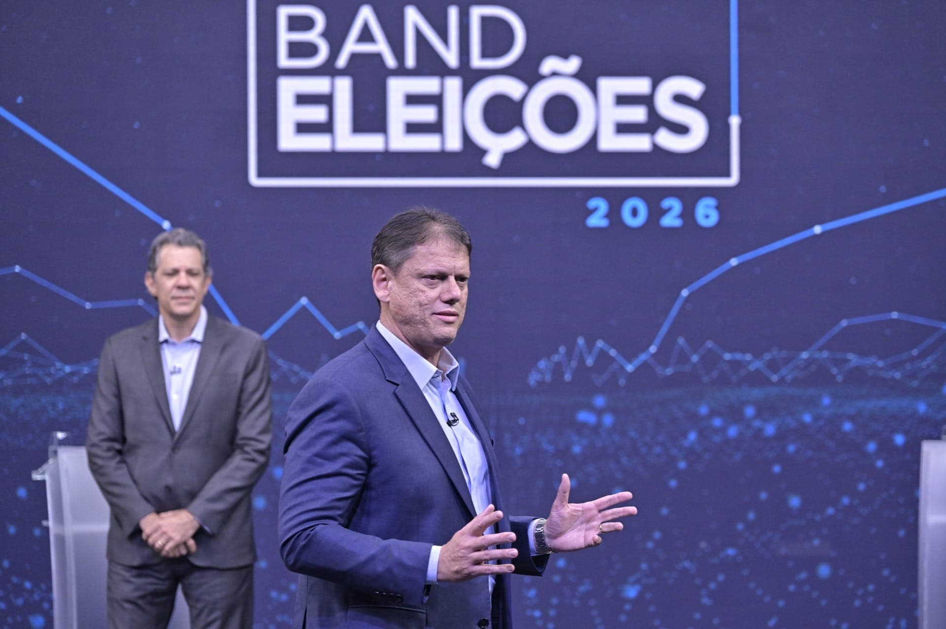 Tarcísio de Freitas e Fernando Haddad durante o debate ao governo de SP