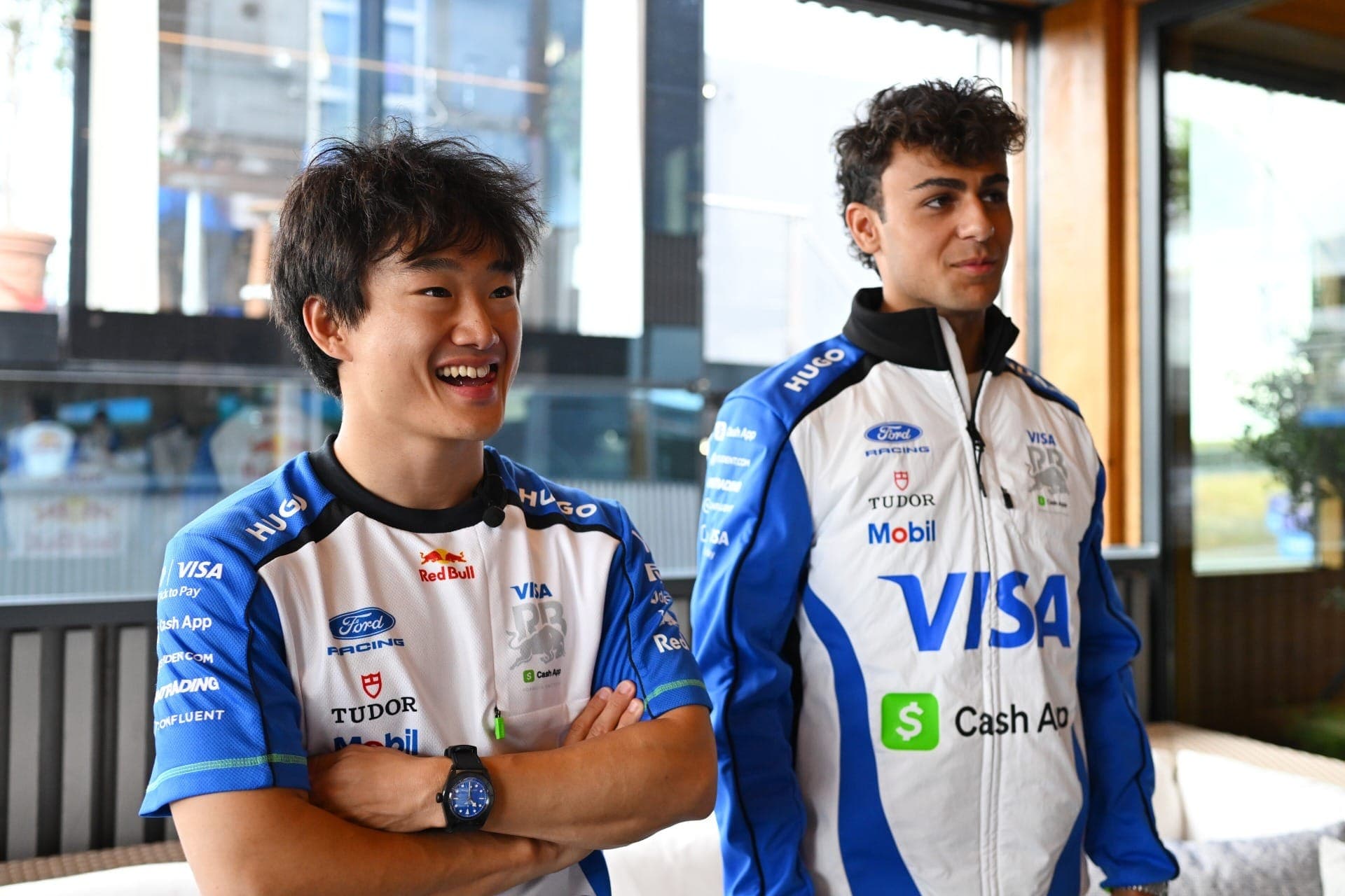 Tsunoda herda lugar de Lawson na Racing Bulls no GP da Holanda