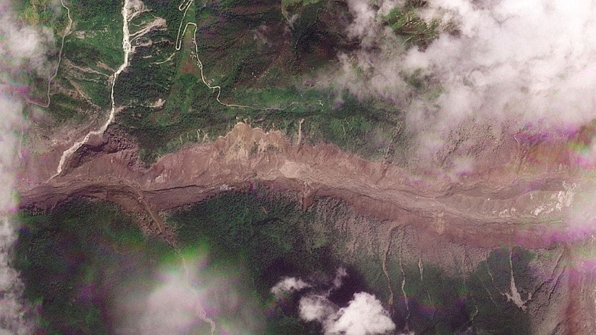 Imagens de satélite mostram antes e depois das inundações no Nepal