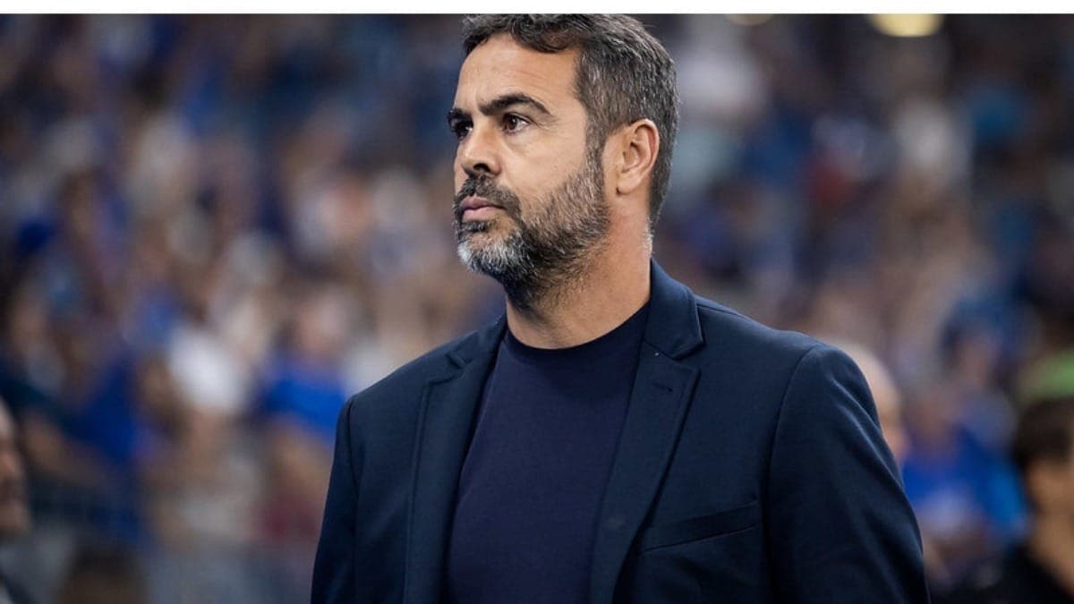 Artur Jorge, técnico do Cruzeiro